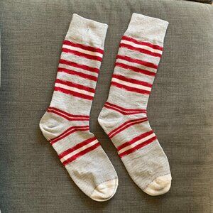 Men's Red and Grey Kenneth Cole socks